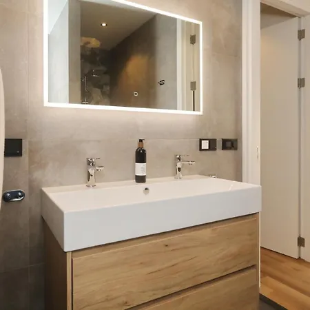 Сasa de vacaciones Steenhof House *