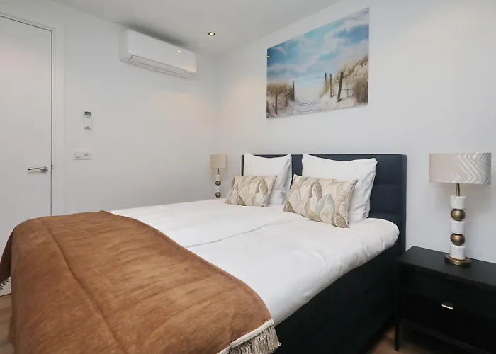 Steenhof House 펜션 노르트베이크