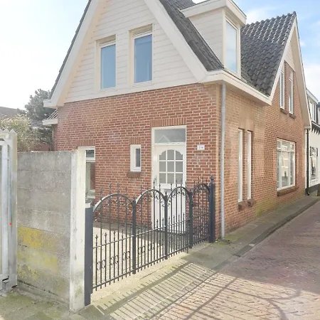 Semesterbostad Steenhof House *